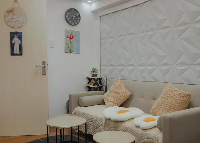 Family Friendly Urbandeca Apartment